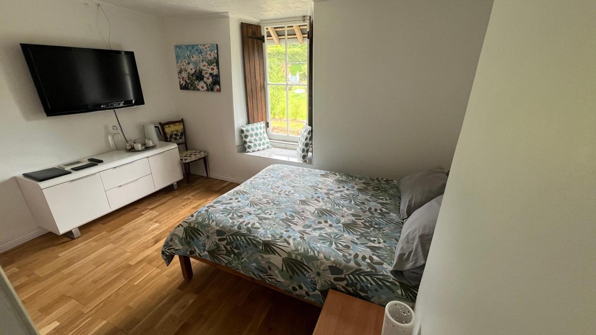 Chez Thomas 7 Route Du Monde Ancien Bed & Breakfast Saint-Georges-D'Aunay Luaran gambar