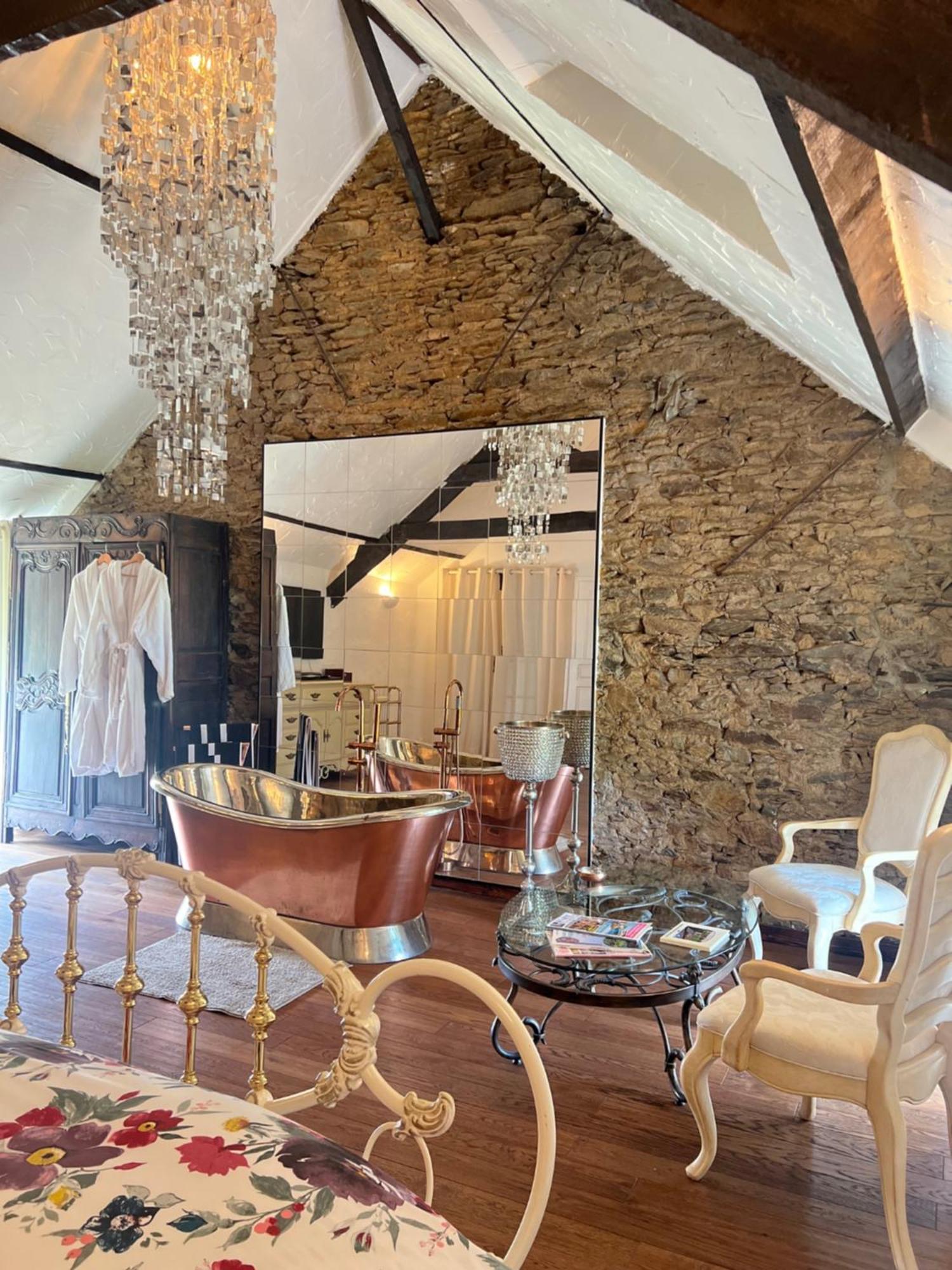 Chez Thomas 7 Route Du Monde Ancien Bed & Breakfast Saint-Georges-D'Aunay Luaran gambar